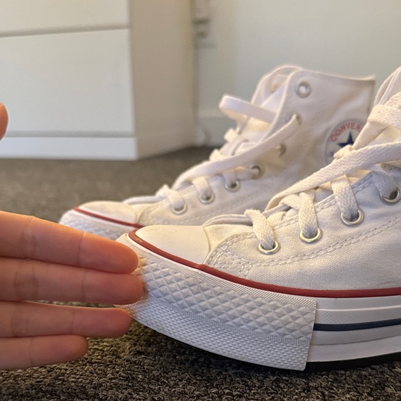 Converse Kids White platform High-Top Sneakers - Picture 2 of 5